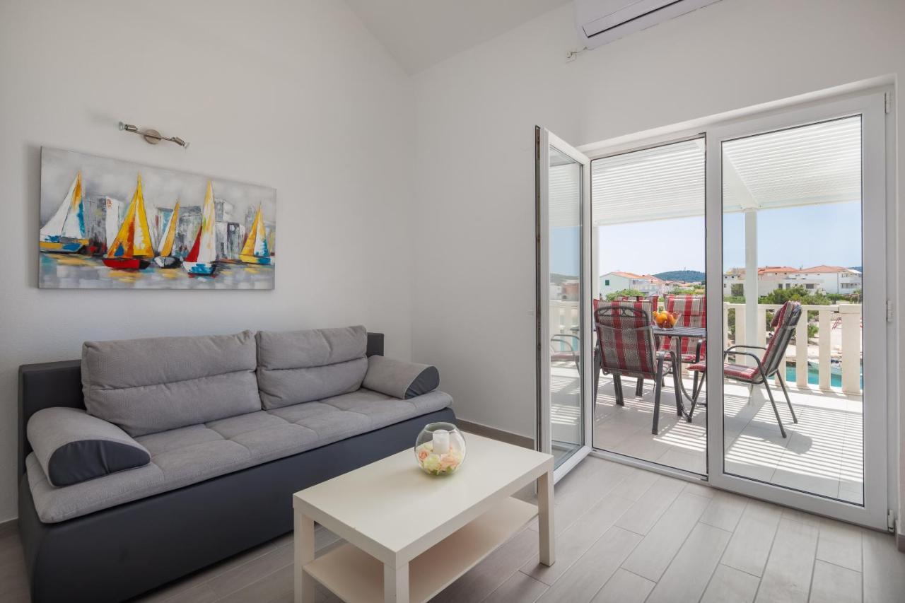 Vila Blanka Apartments Rogoznica  Εξωτερικό φωτογραφία