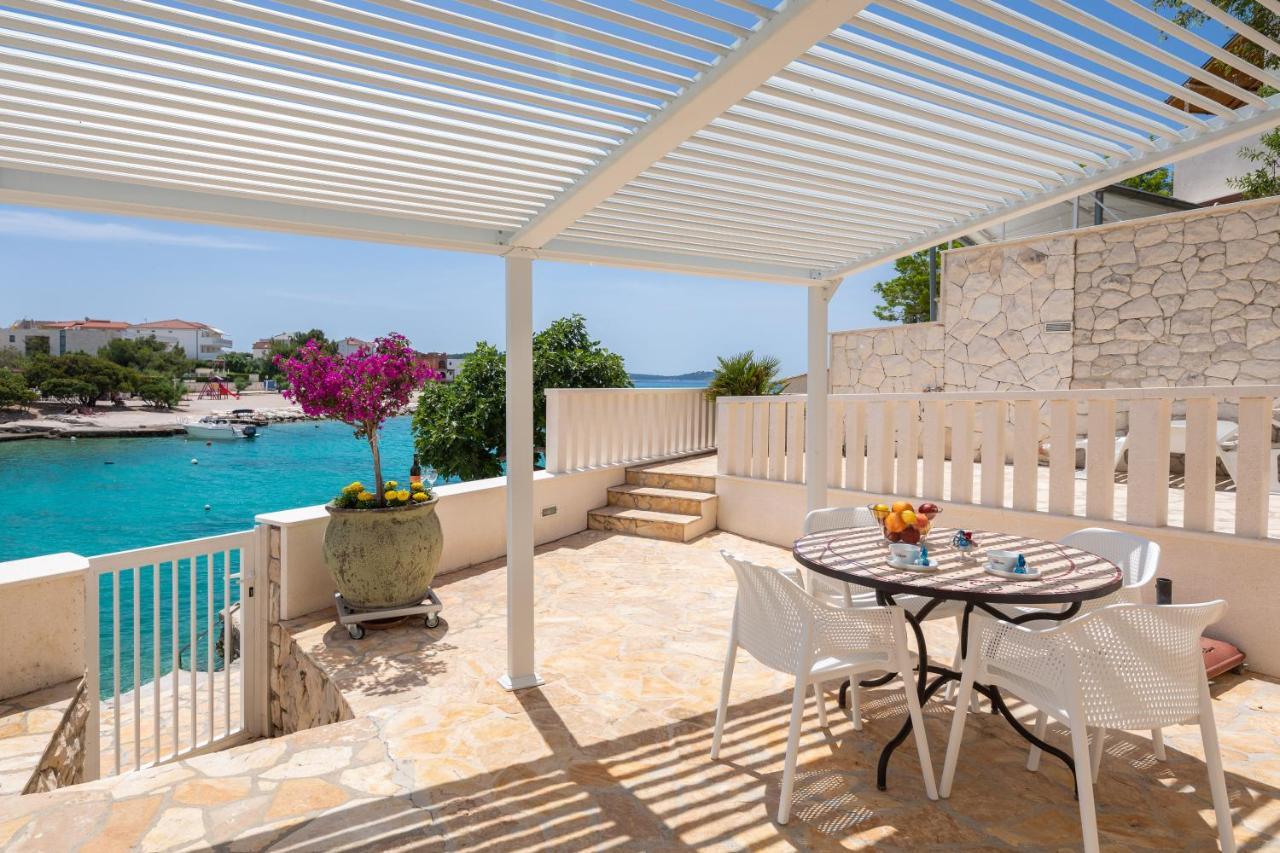 Vila Blanka Apartments Rogoznica  Εξωτερικό φωτογραφία