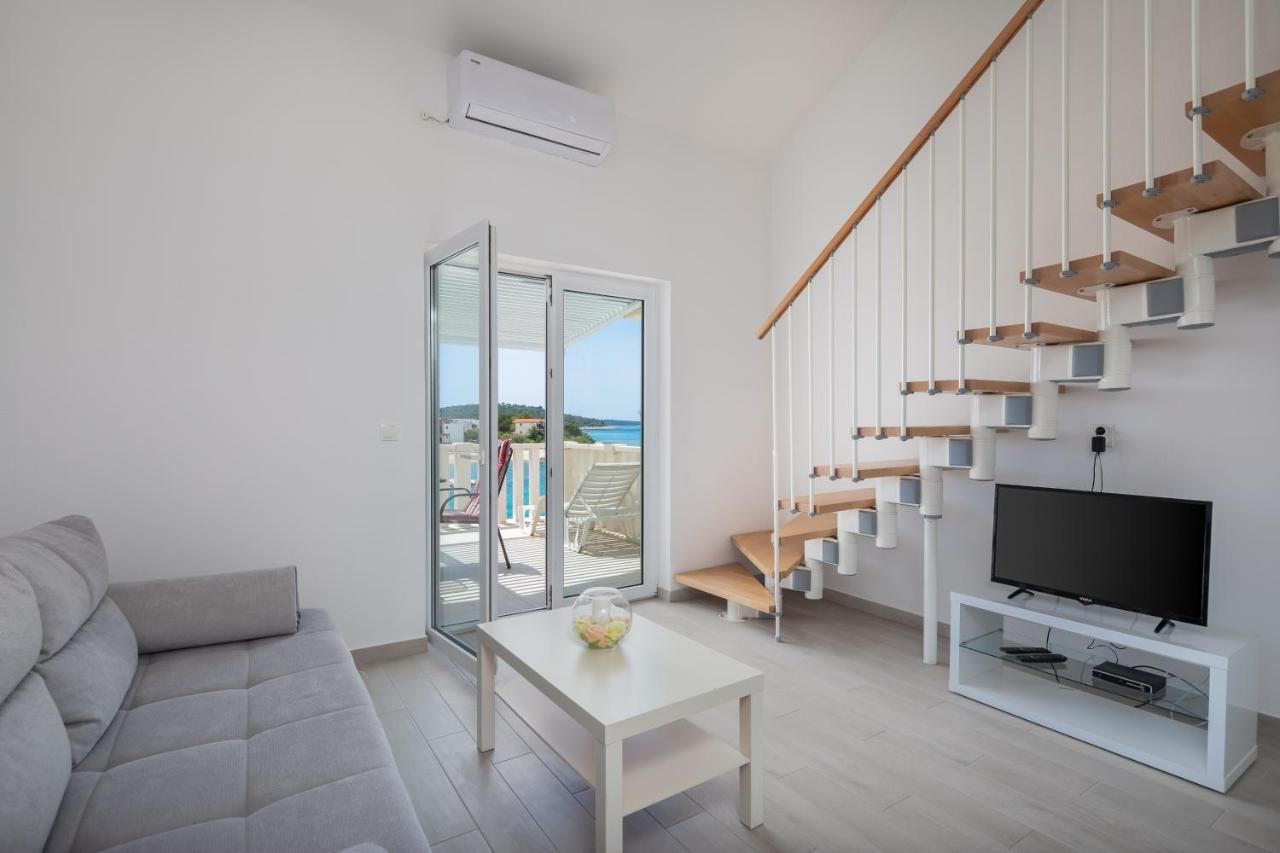 Vila Blanka Apartments Rogoznica  Εξωτερικό φωτογραφία
