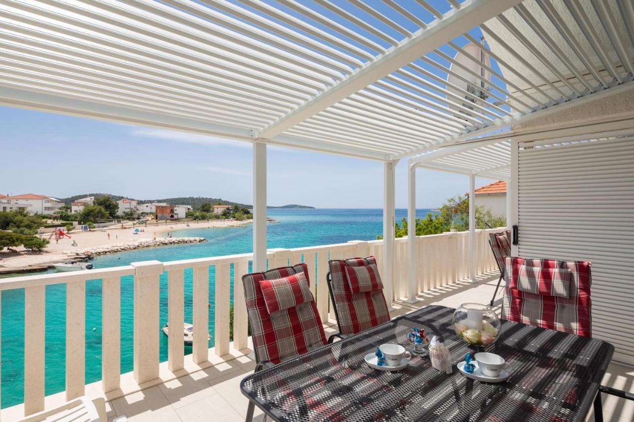 Vila Blanka Apartments Rogoznica  Εξωτερικό φωτογραφία