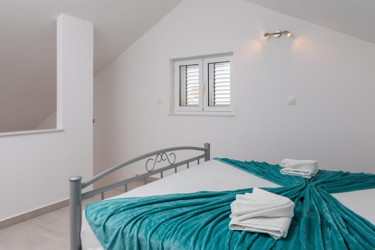 Vila Blanka Apartments Rogoznica  Εξωτερικό φωτογραφία
